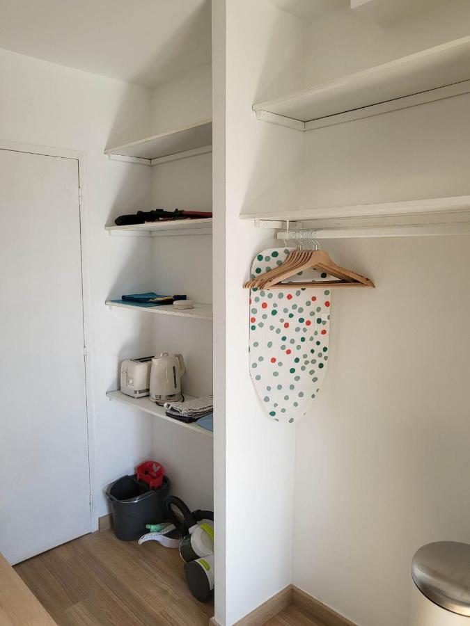 Studio Sur Le Port De Toulon Exterior photo